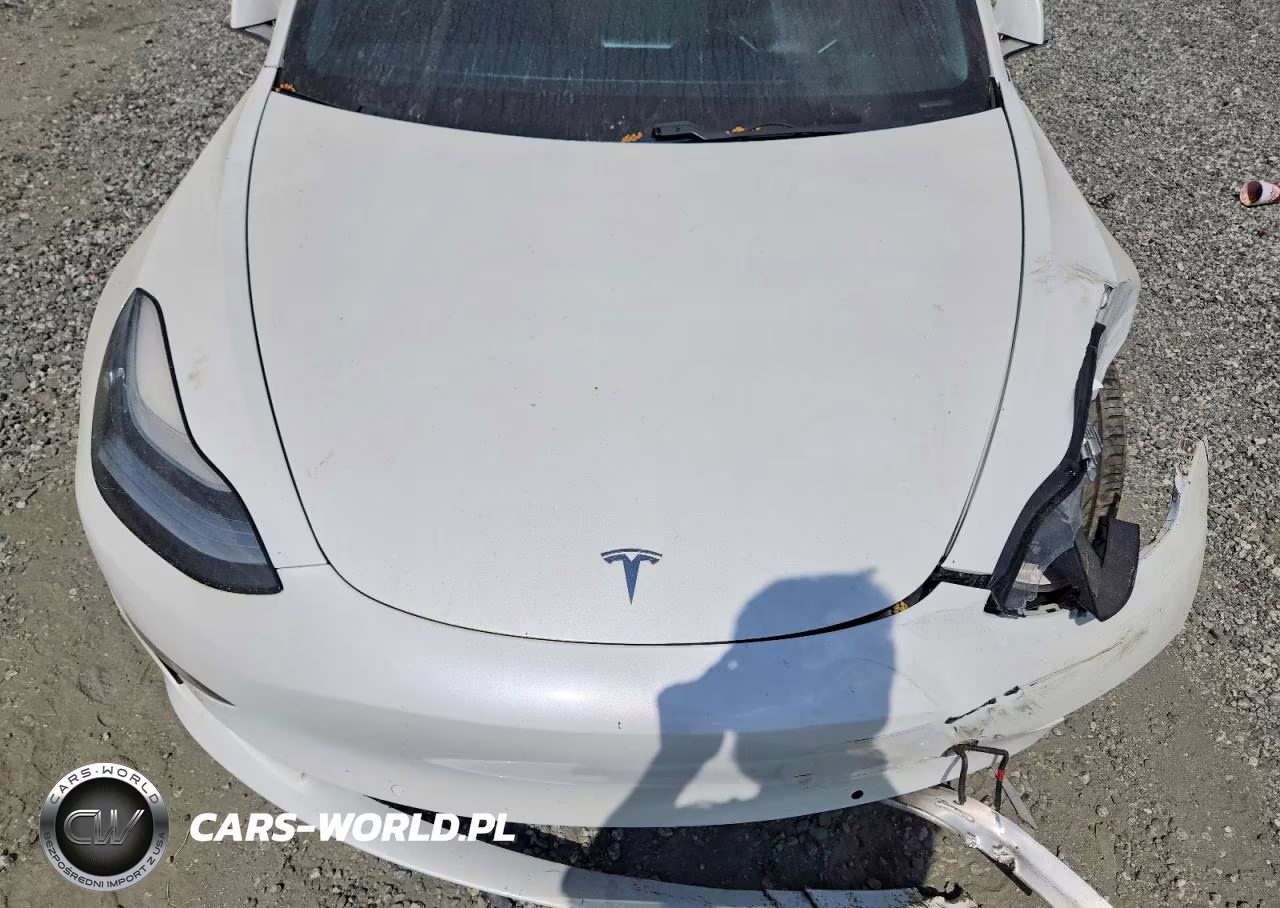 2018 Tesla Model 3 VIN:5YJ3E1EBXJF145581 - 11