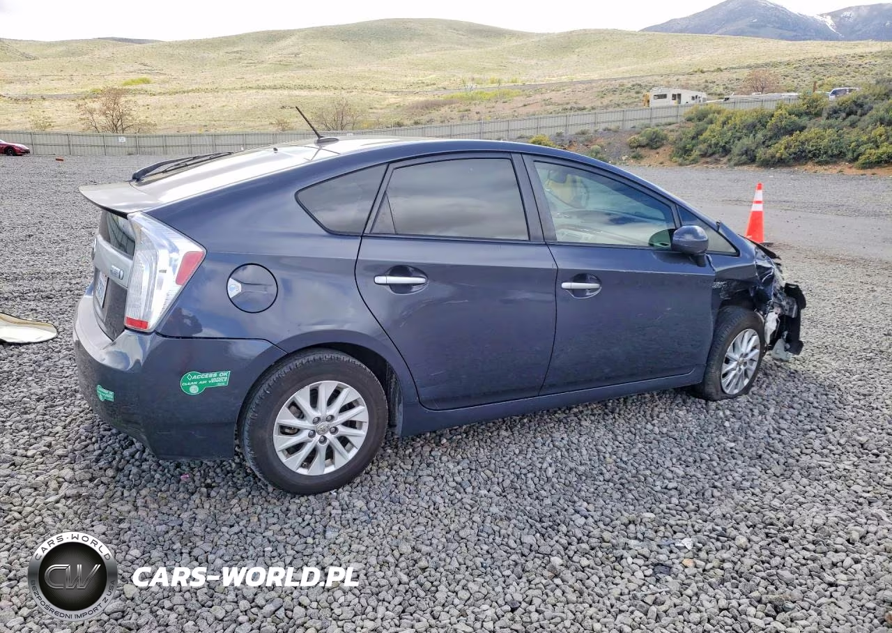 2012 Toyota Prius Plug-In Hybrid Base VIN:JTDKN3DP9C3020981 - 3