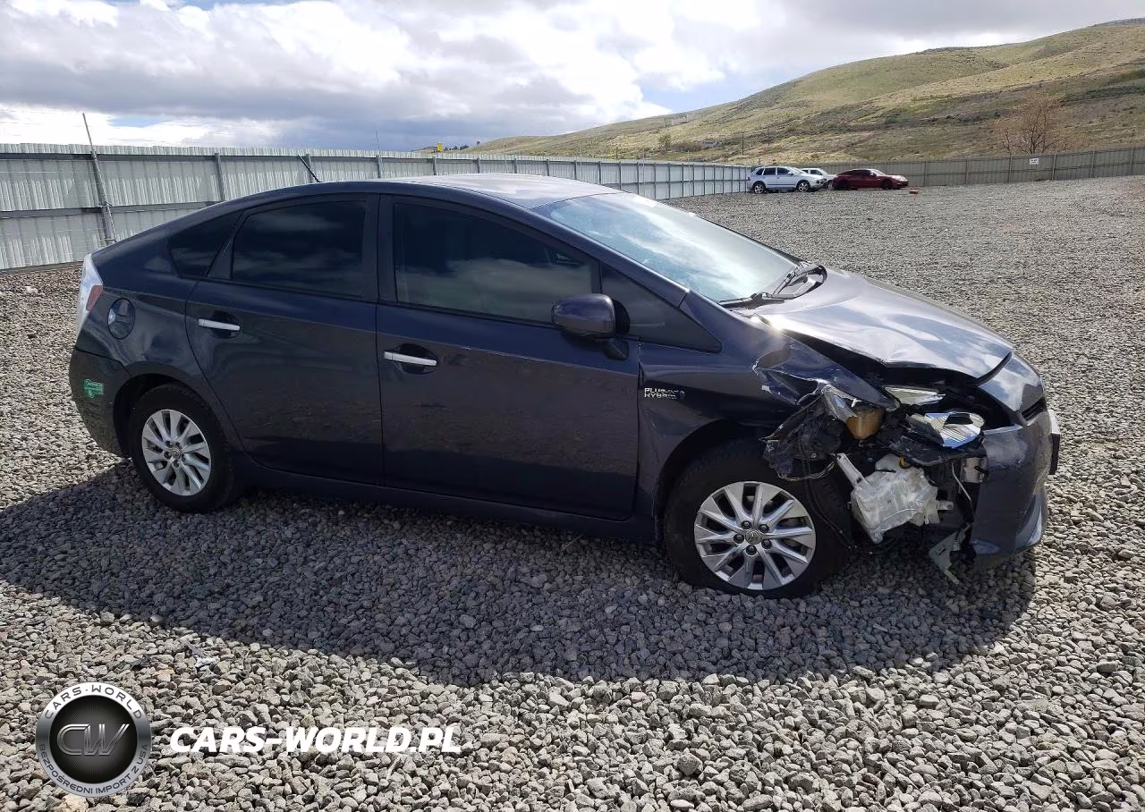 2012 Toyota Prius Plug-In Hybrid Base VIN:JTDKN3DP9C3020981 - 4