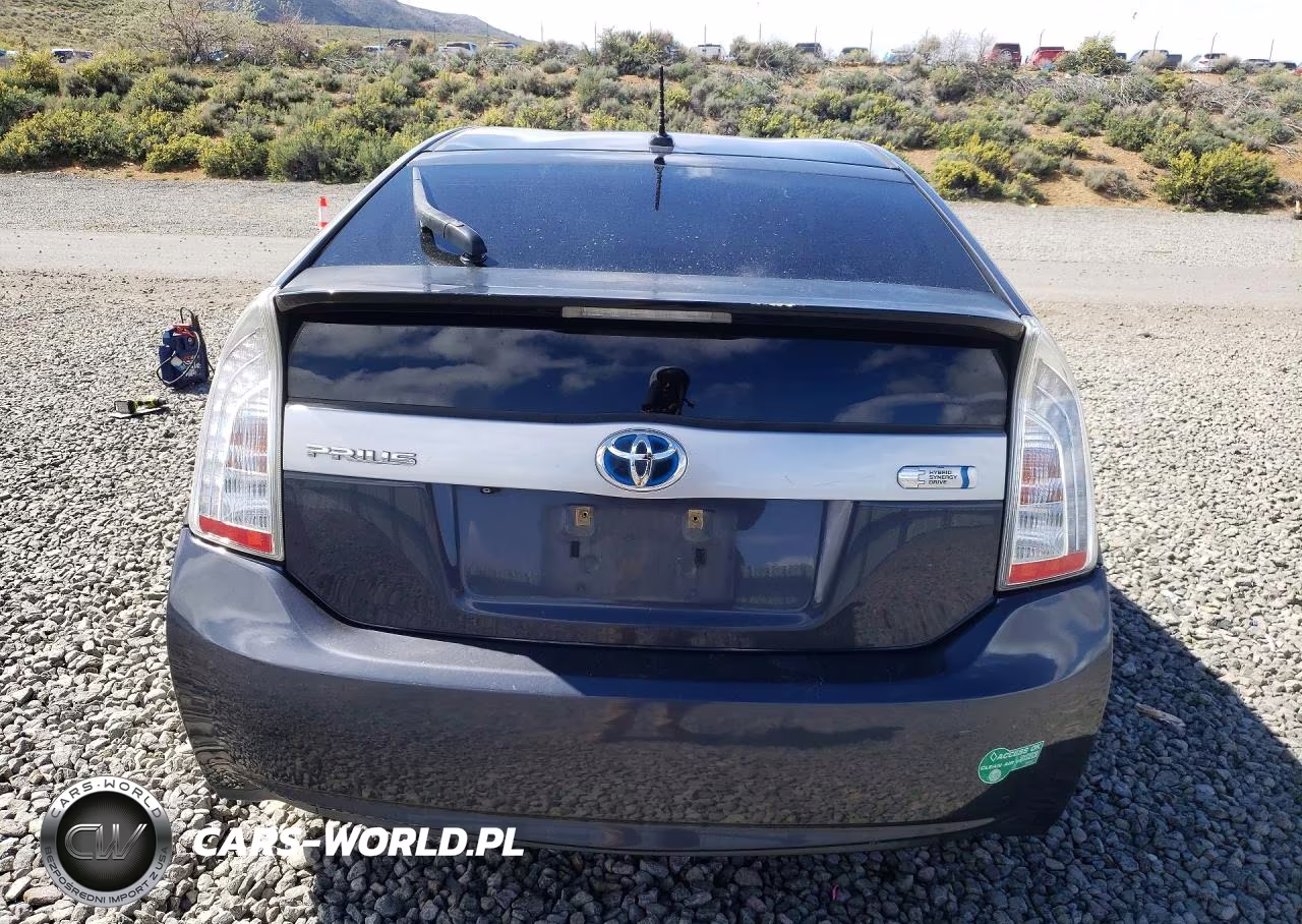 2012 Toyota Prius Plug-In Hybrid Base VIN:JTDKN3DP9C3020981 - 6