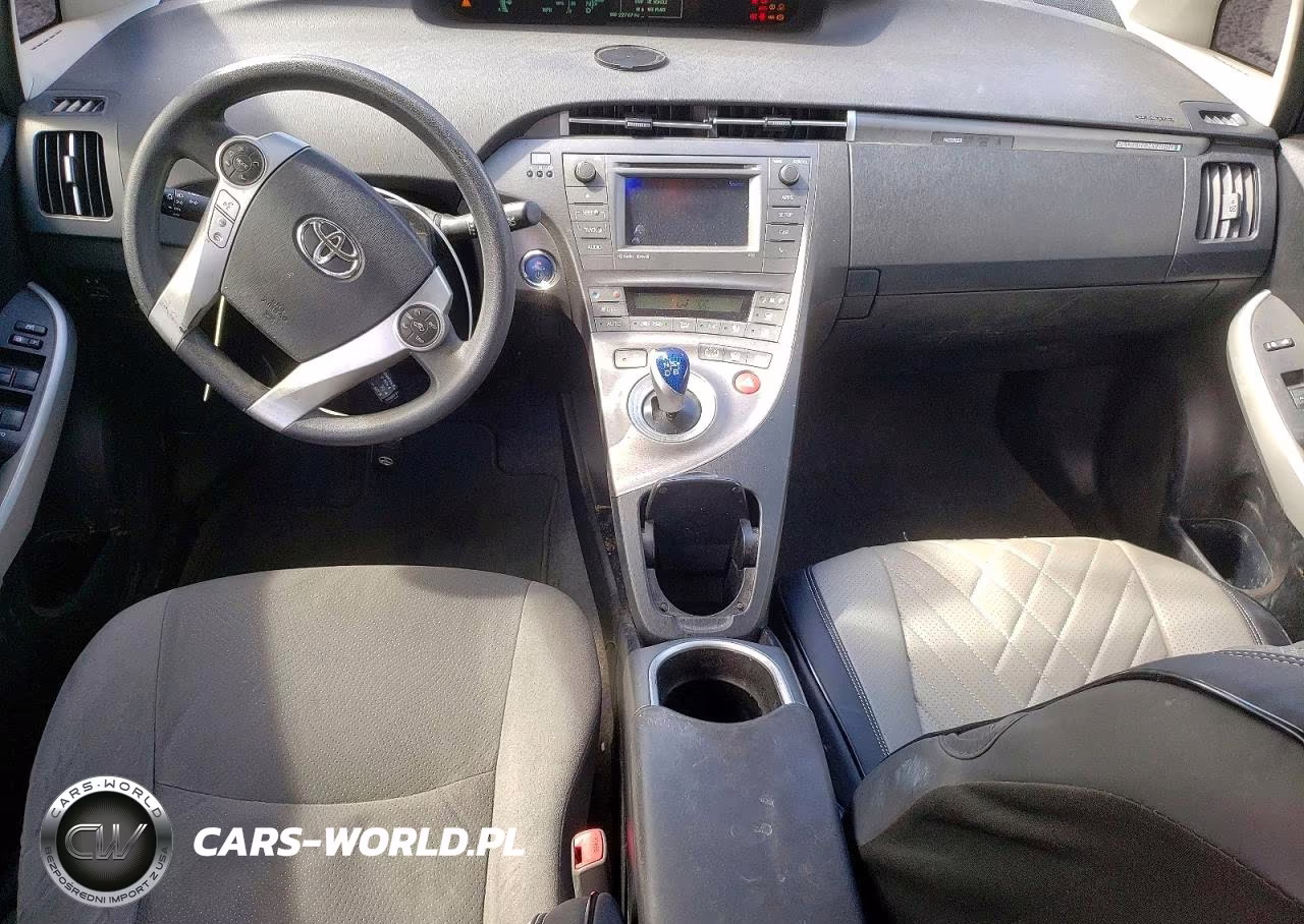 2012 Toyota Prius Plug-In Hybrid Base VIN:JTDKN3DP9C3020981 - 8