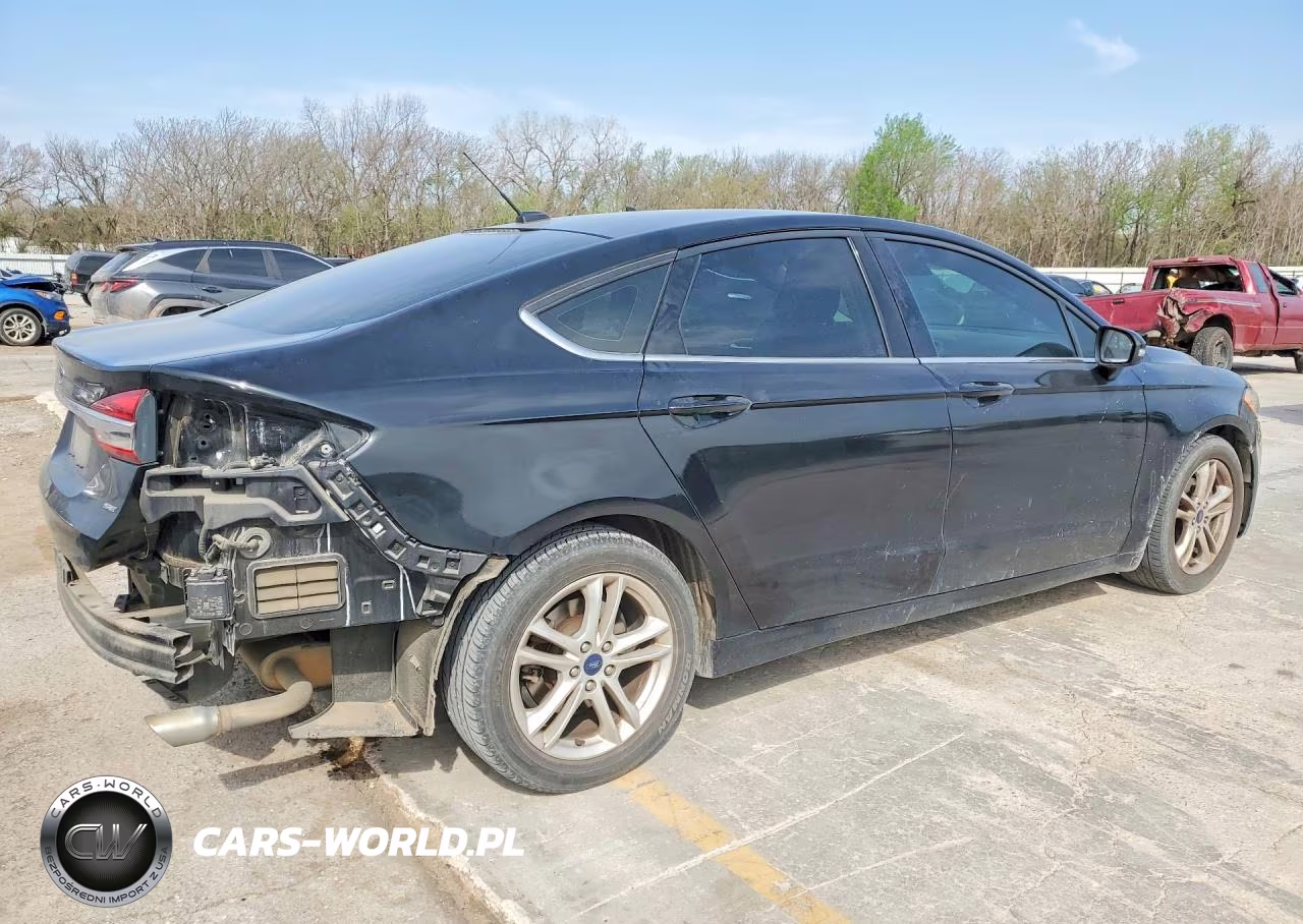 2018 Ford Fusion VIN:3FA6P0H76JR125082 - 3