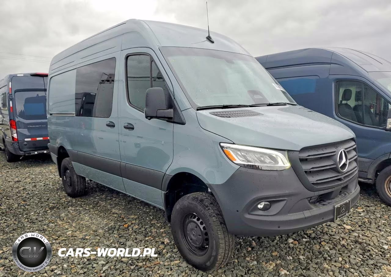 2025 Mercedes-Benz Sprinter 2500 VIN:W1W4NBVY5ST233097 - 4