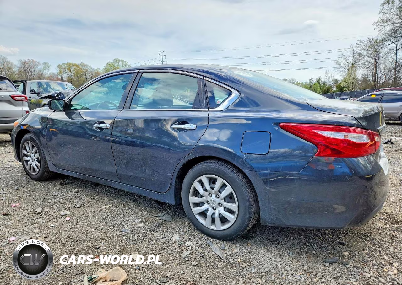 2017 Nissan Altima 2.5 S VIN:1N4AL3AP1HN358558 - 2