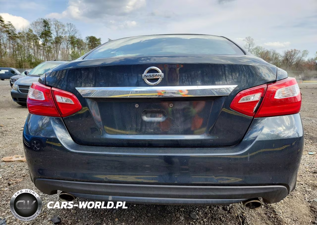 2017 Nissan Altima 2.5 S VIN:1N4AL3AP1HN358558 - 6