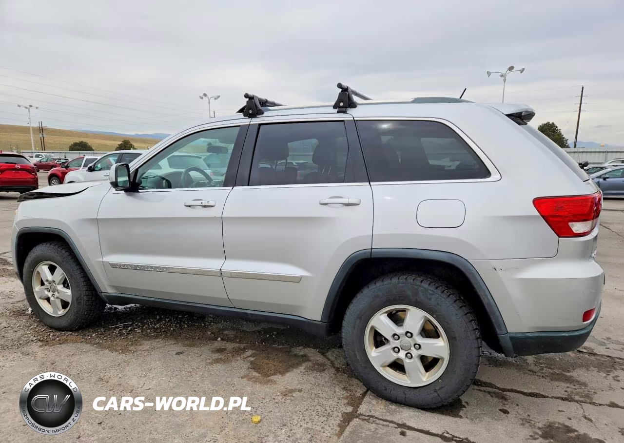 2011 Jeep Grand Cherokee Laredo VIN:1J4RR4GG7BC591124 - 2
