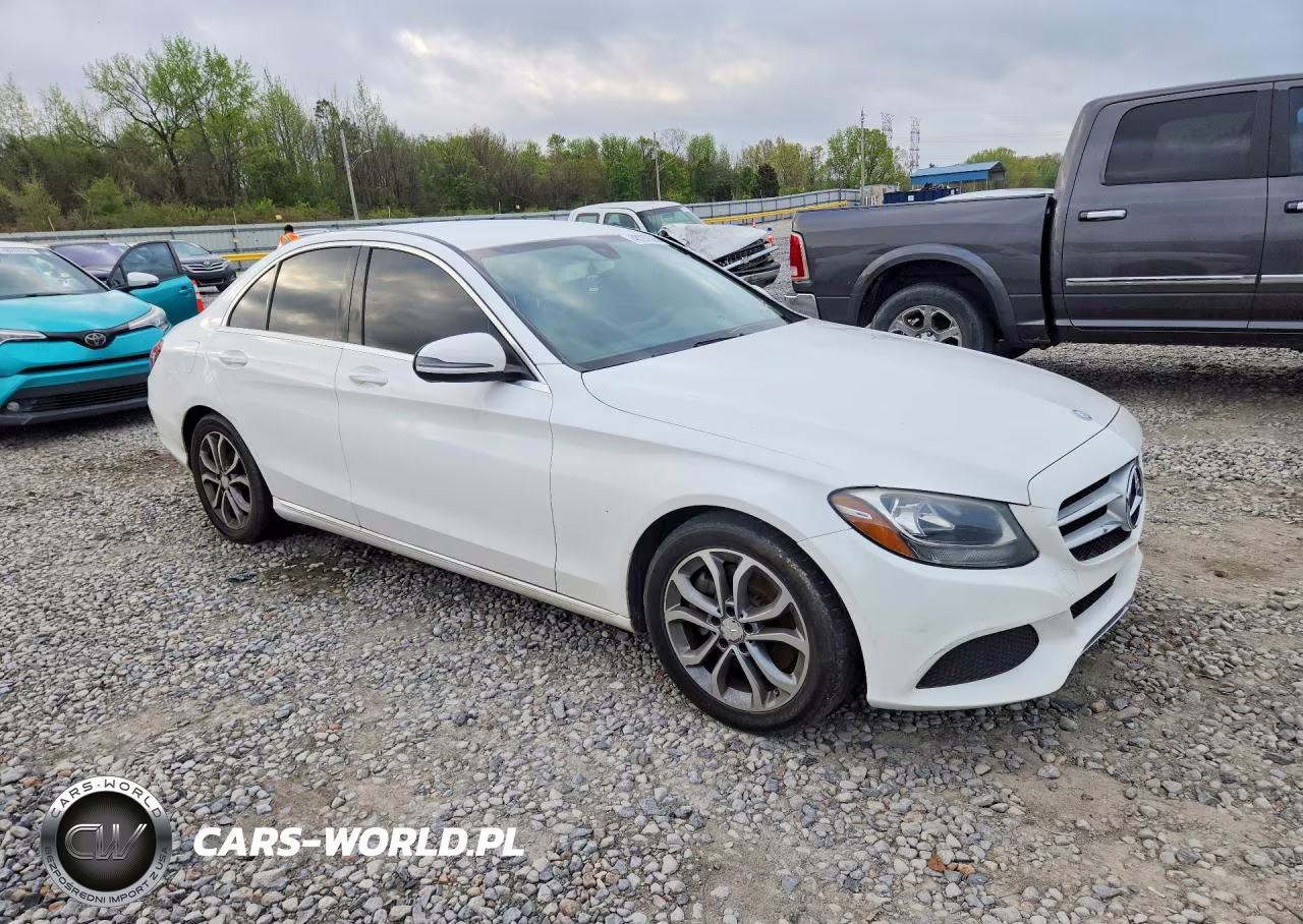 2016 Mercedes-Benz C 300 VIN:55SWF4JB4GU178892 - 4