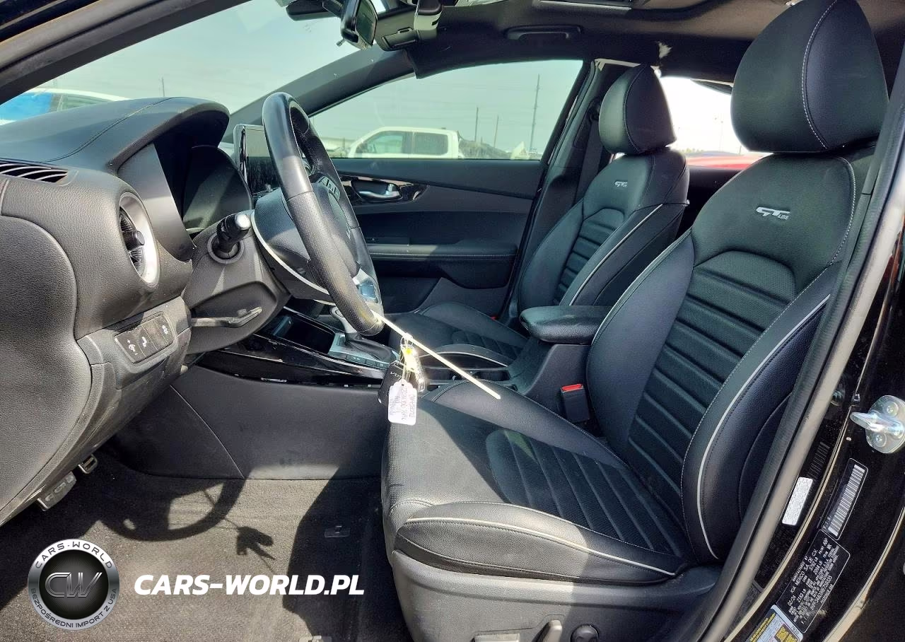 2024 Kia Forte Gt-Line VIN:3KPF54AD9RE759335 - 7