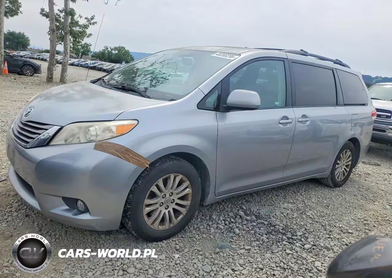 2011 Toyota Sienna Xle 8-Passenger