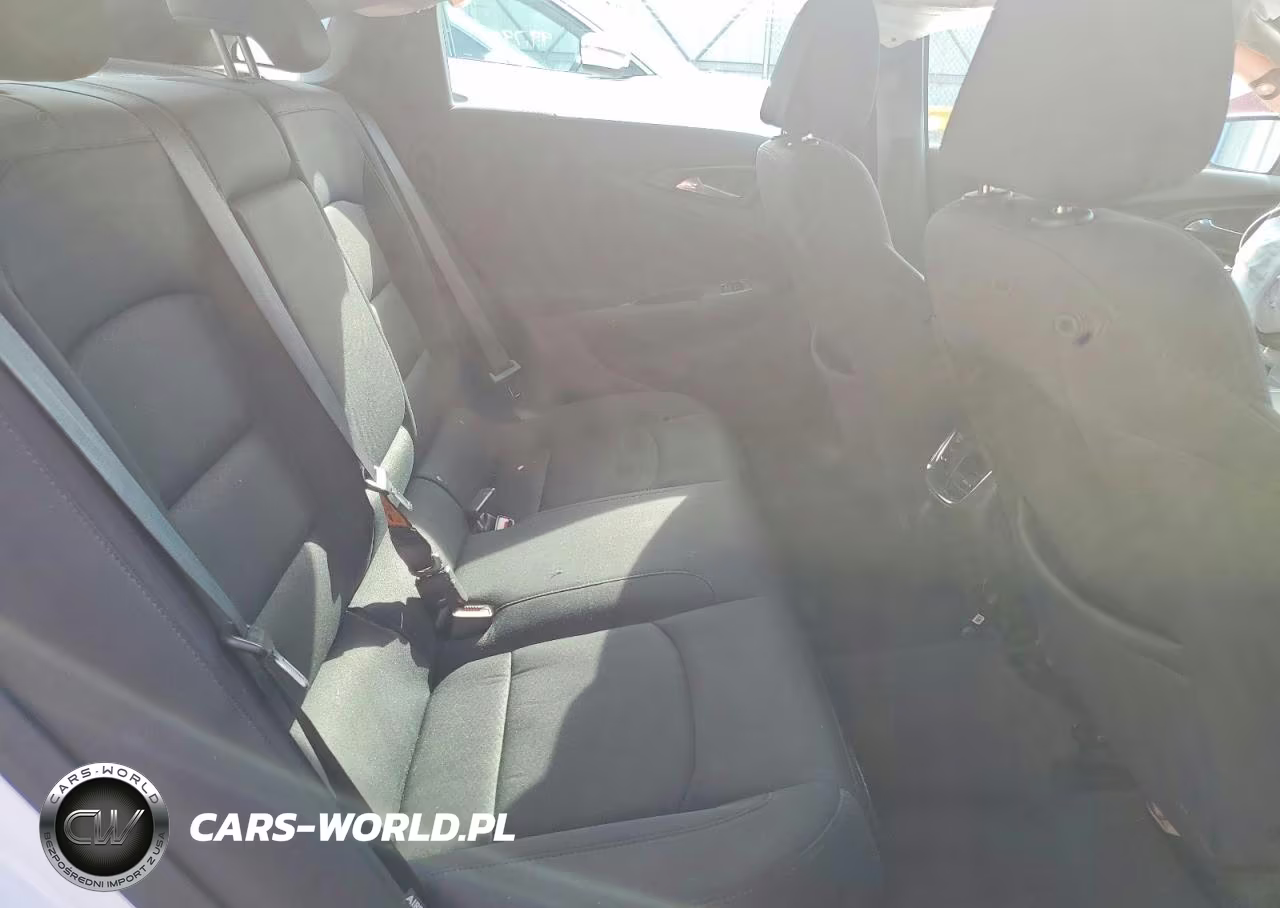 2020 Chevrolet Malibu Lt VIN:1G1ZD5ST1LF088941 - 10