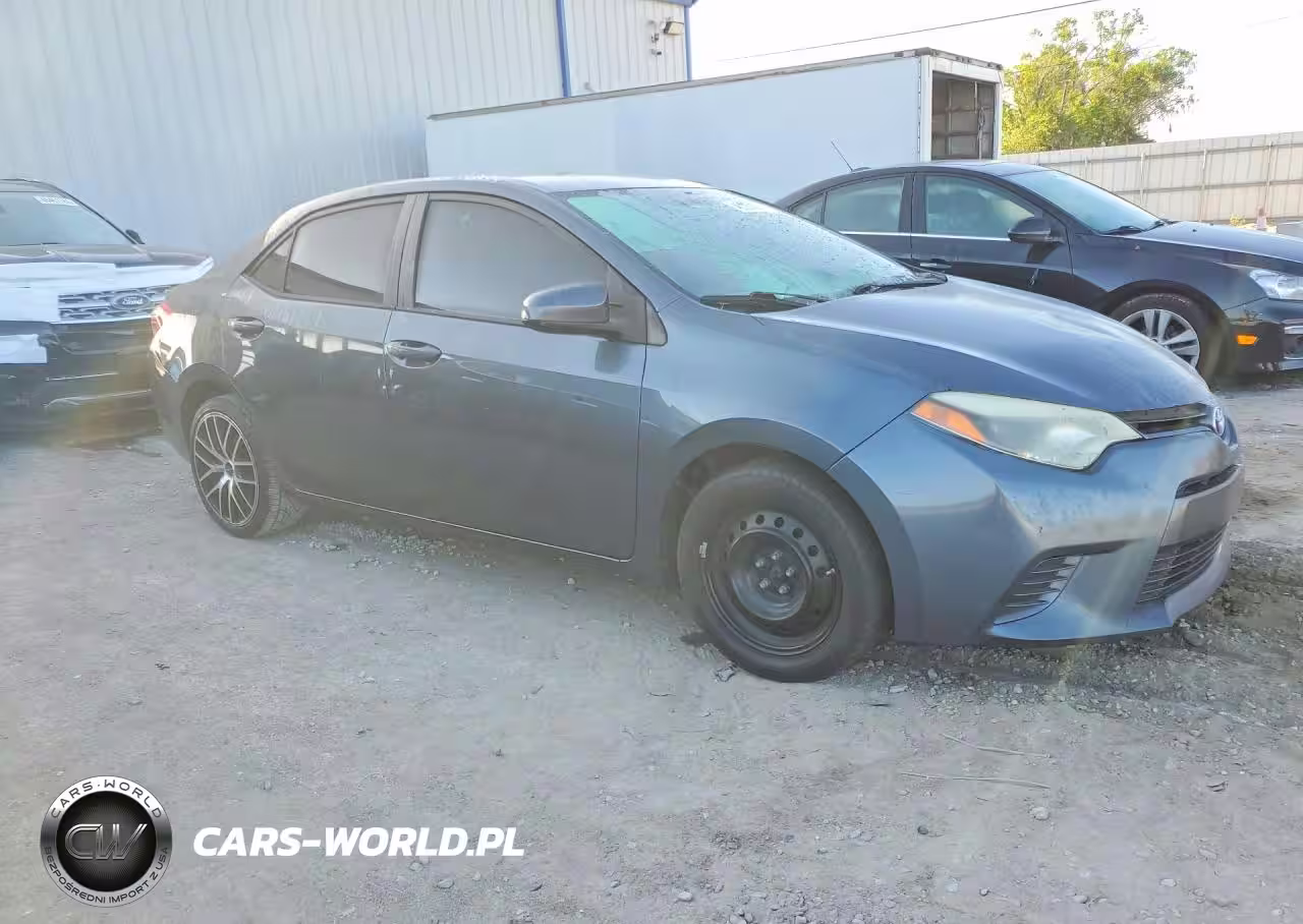 2015 Toyota Corolla Le VIN:2T1BURHE3FC352537 - 4