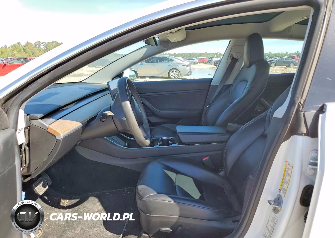 2019 Tesla Model 3 VIN:5YJ3E1EB8KF433231 - 7