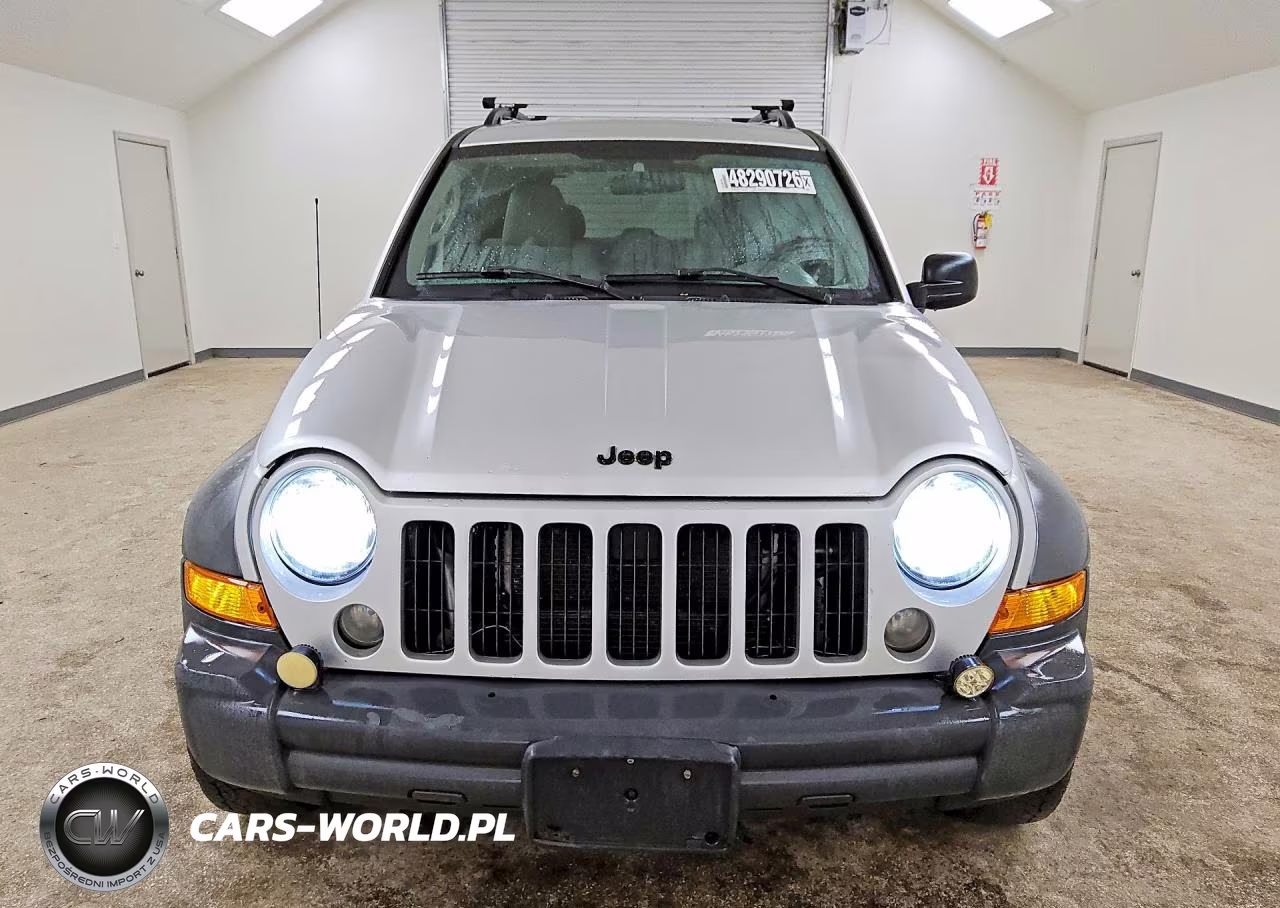 2007 Jeep Liberty Sport VIN:1J4GL48KX7W543294 - 5