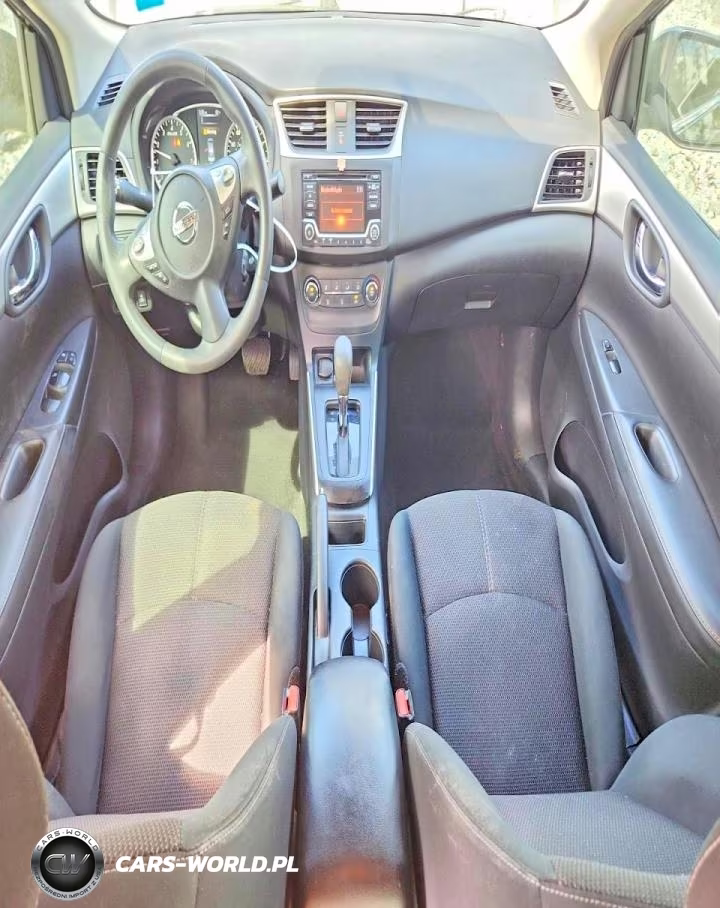 2018 Nissan Sentra S VIN:3N1AB7AP3JY348503 - 8
