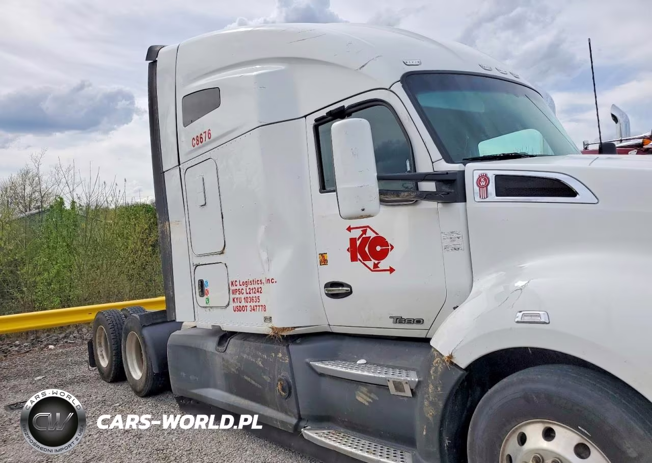 2019 Kenworth T680 Semi Truck VIN:1XKYD49X6KJ280717 - 9