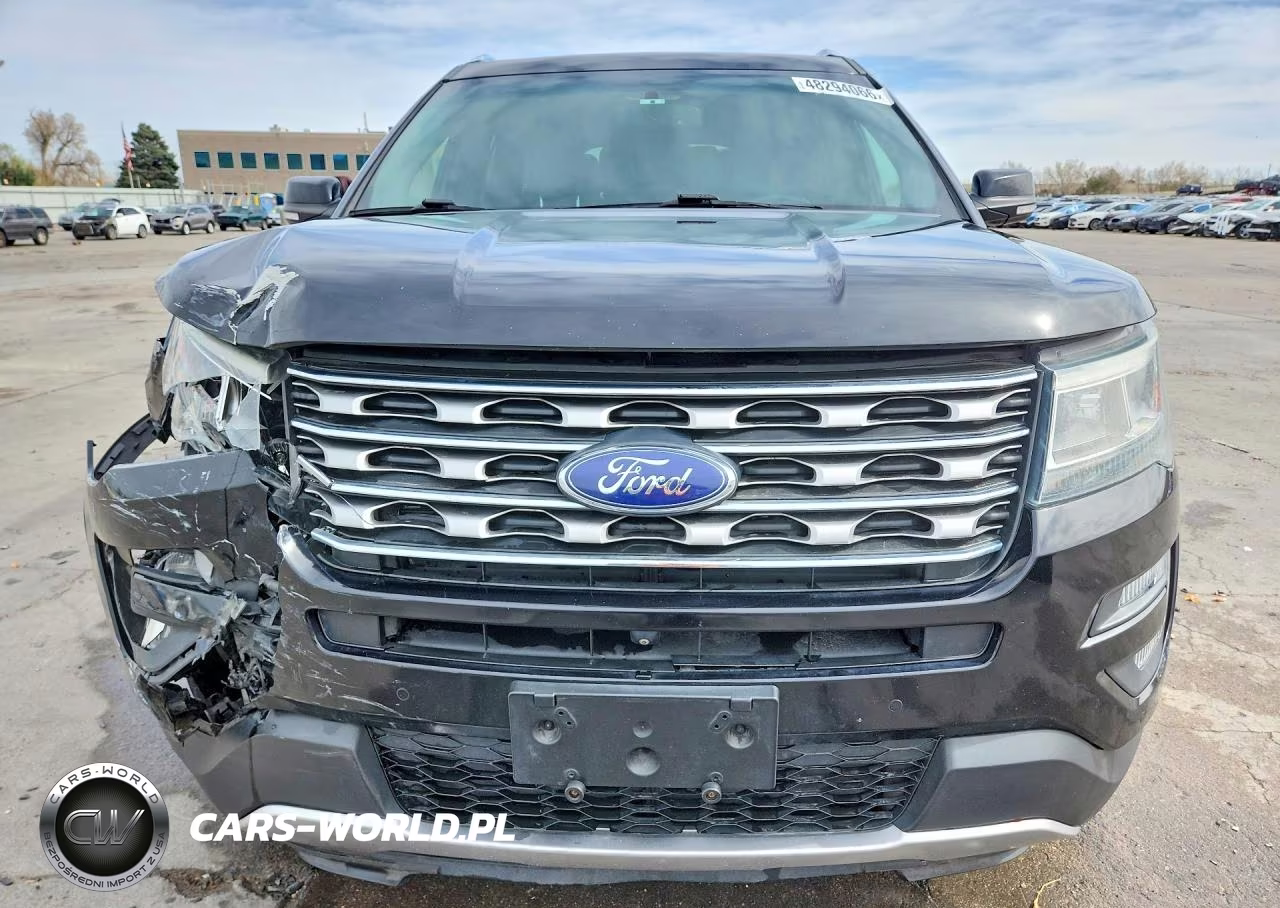 2016 Ford Explorer Limited VIN:1FM5K8F81GGA98352 - 5
