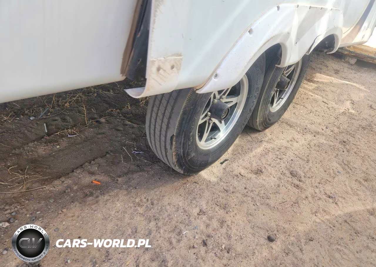 2012 Forest River Wildcat Camper VIN:4X4FWCH22CV025466 - 7