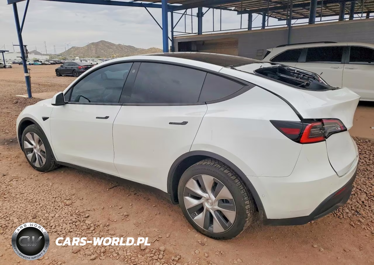 2021 Tesla Model Y VIN:5YJYGDED4MF105505 - 2