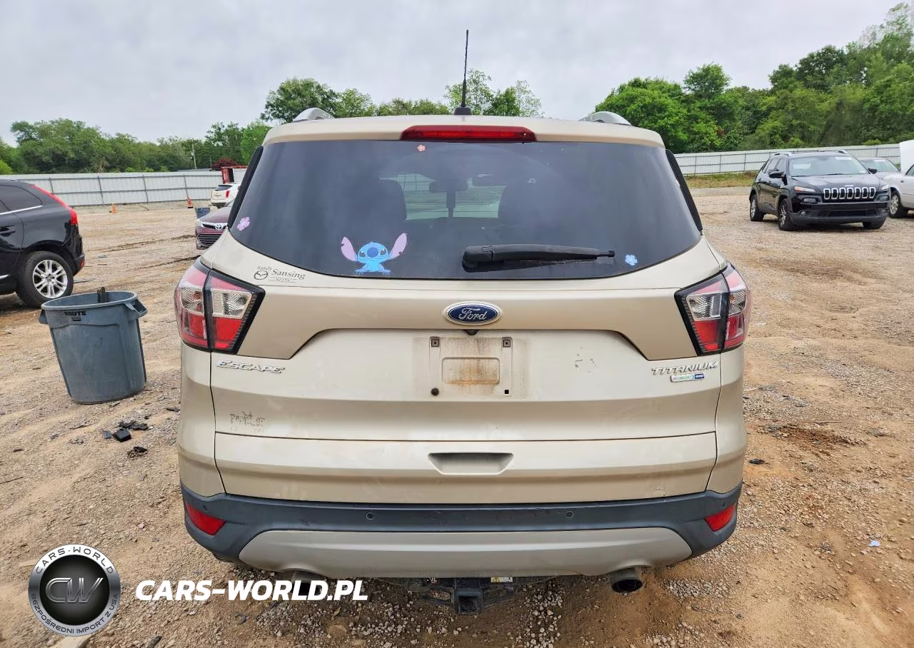 2017 Ford Escape Titanium VIN:1FMCU9JD0HUC73236 - 6