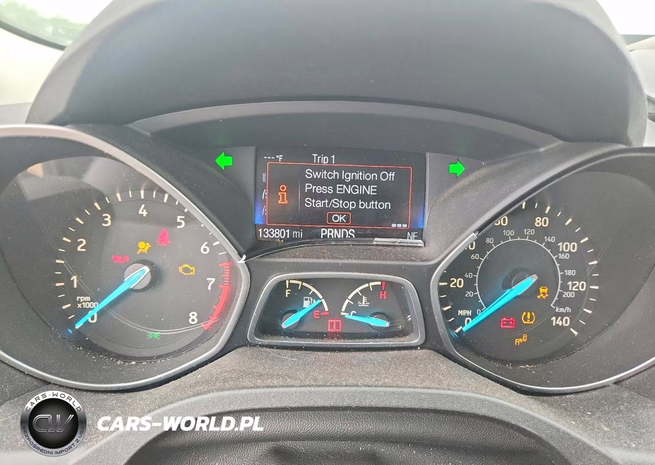 2017 Ford Escape Titanium VIN:1FMCU9JD0HUC73236 - 9