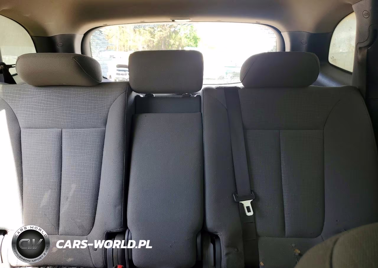 2011 Hyundai Santa Fe Gls VIN:5XYZG3AB6BG044439 - 10