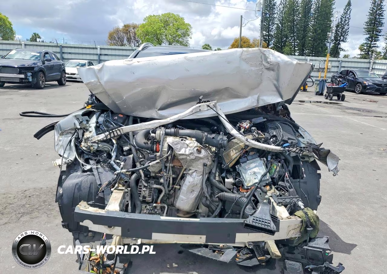 2019 Infiniti Qx30 Luxe VIN:SJKCH5CP6KA007654 - 5