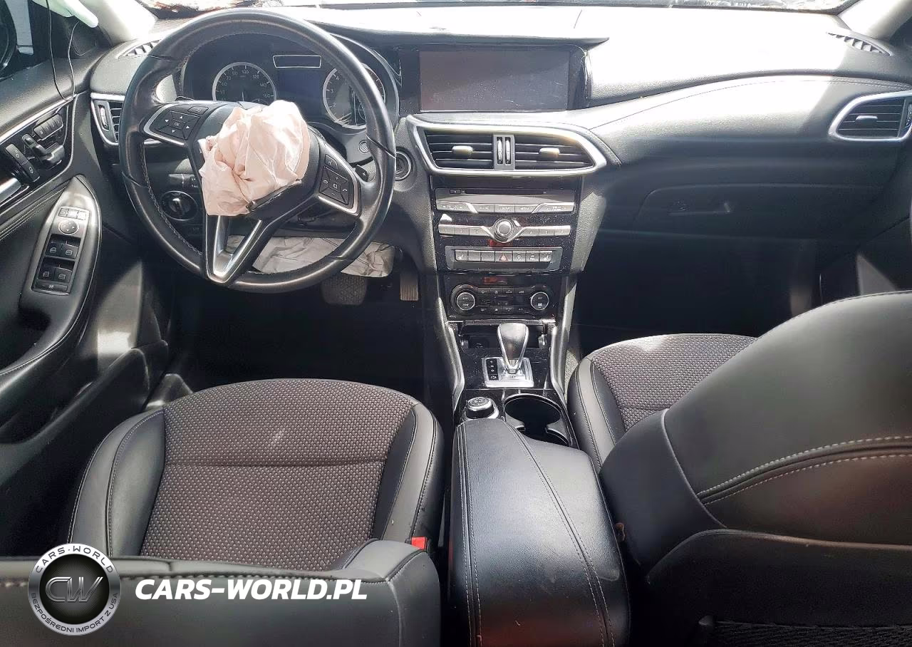 2019 Infiniti Qx30 Luxe VIN:SJKCH5CP6KA007654 - 8