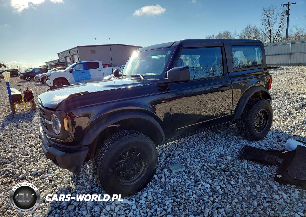 2022 Ford Bronco Base – zdjęcie 1 z 13