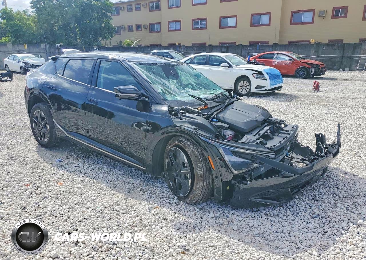 2025 Kia Ev6 Wind VIN:5XYC34JA3SG003152 - 4