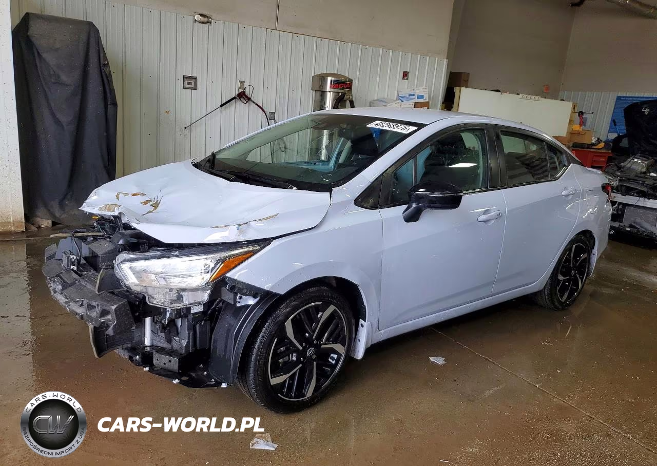 2024 Nissan Versa Sr – zdjęcie 1 z 13
