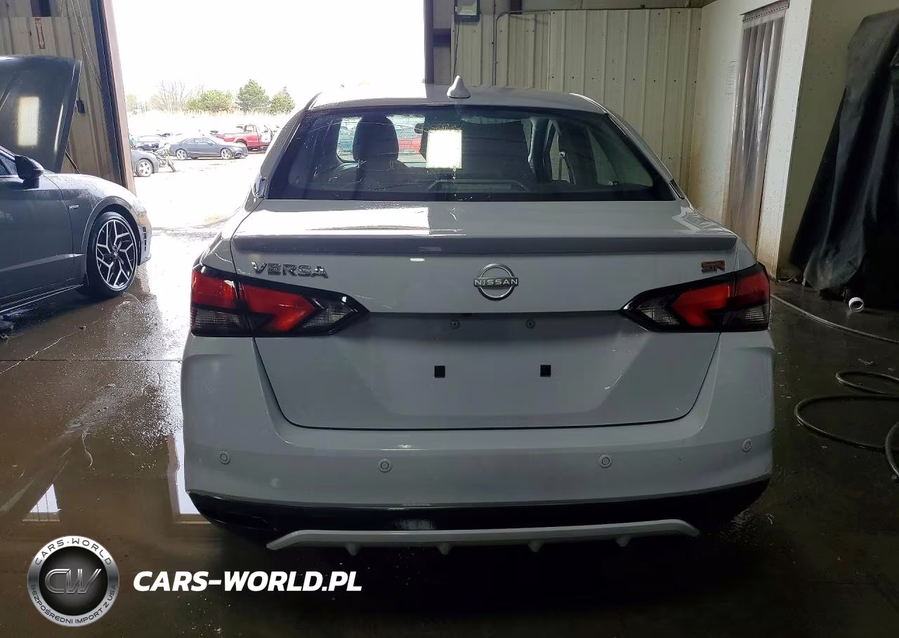 2024 Nissan Versa Sr VIN:3N1CN8FV4RL869574 - 6