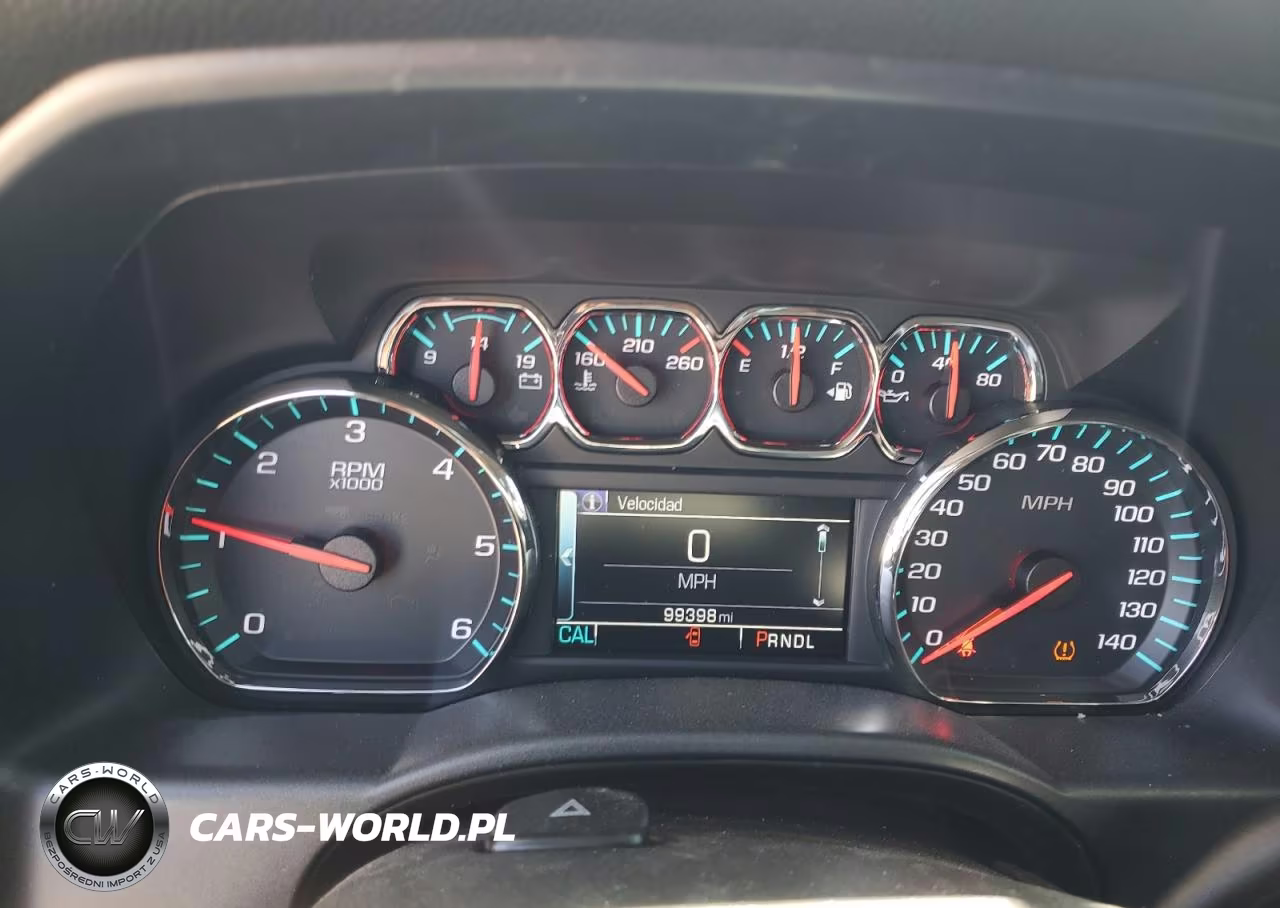 2018 Chevrolet Silverado C1500 Lt VIN:3GCPCREC0JG411036 - 9