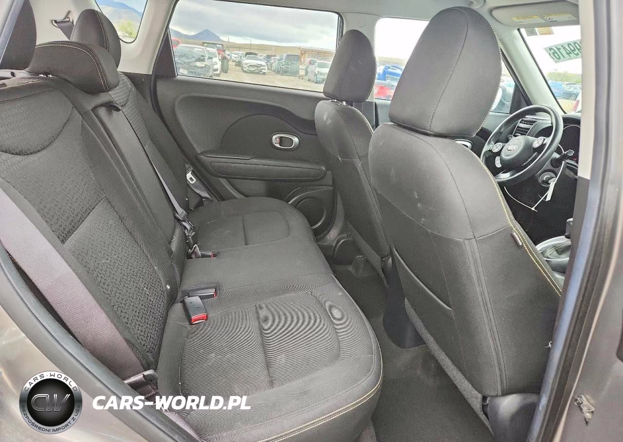 2015 Kia Soul + VIN:KNDJP3A52F7114500 - 10