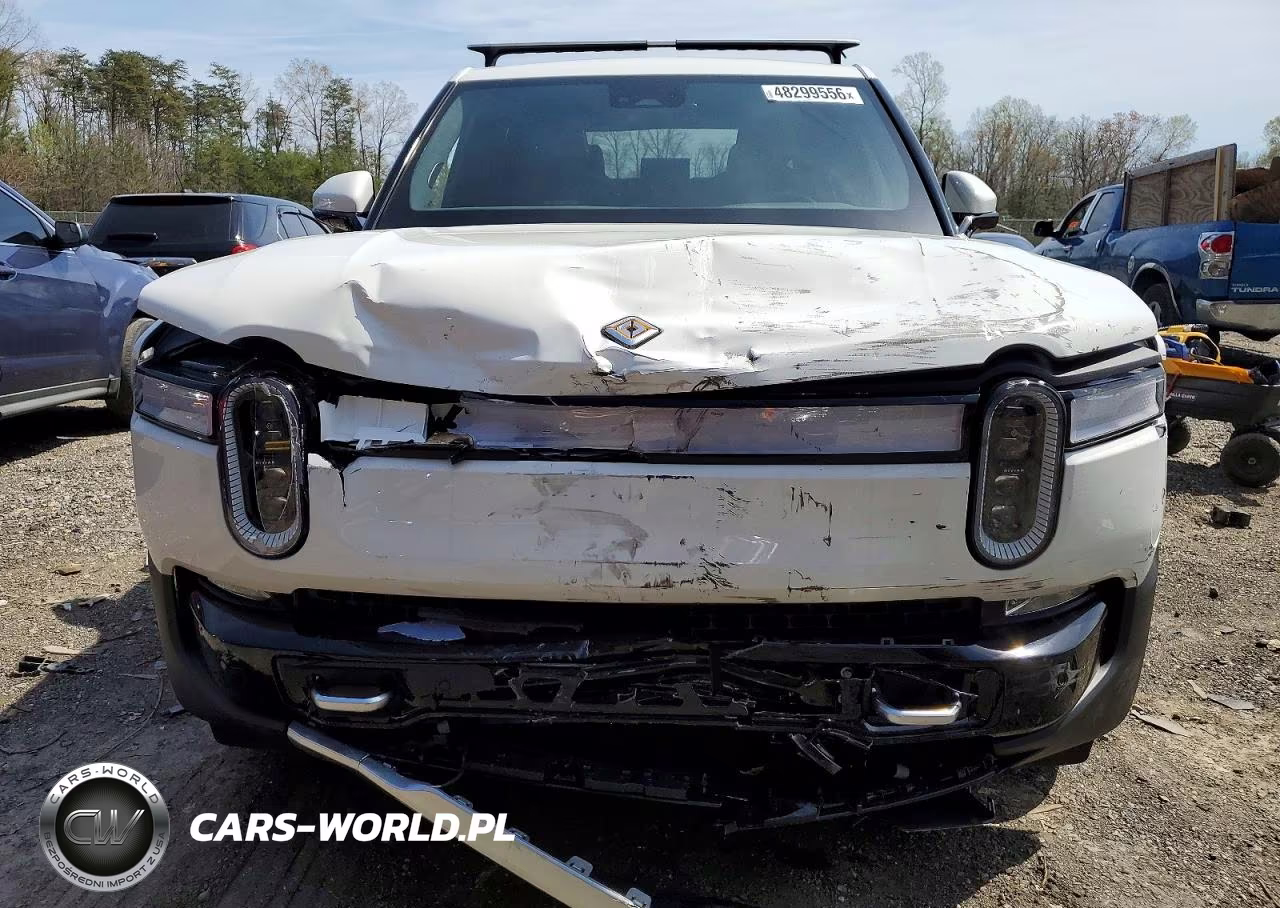 2023 Rivian R1T Adventure VIN:7FCTGAAA8PN022745 - 11