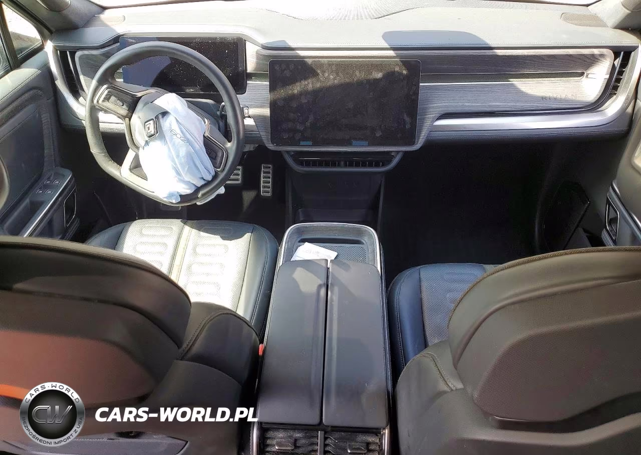 2023 Rivian R1T Adventure VIN:7FCTGAAA8PN022745 - 8