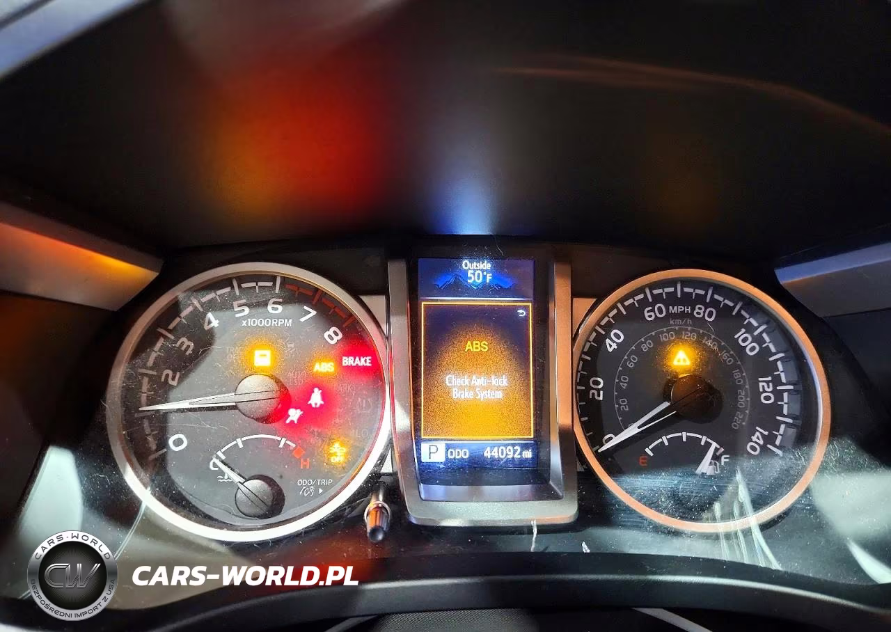 2022 Toyota Tacoma Sr5 V6 VIN:3TYCZ5AN6NT067334 - 9