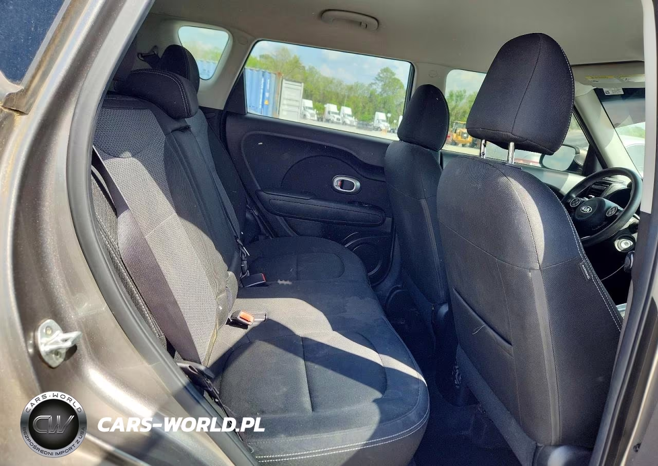 2019 Kia Soul + VIN:KNDJP3A50K7666216 - 10