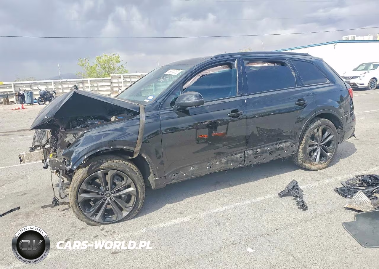 2025 Audi Q7 Premium Plus