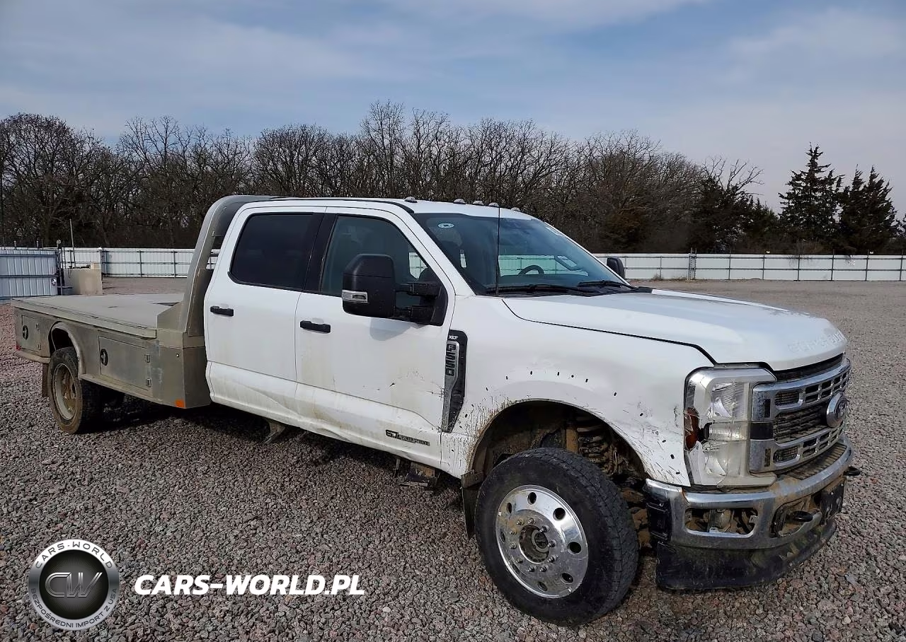2024 Ford F550 Super Duty Flatbed Truck VIN:1FD0W5HT7REF13252 - 4