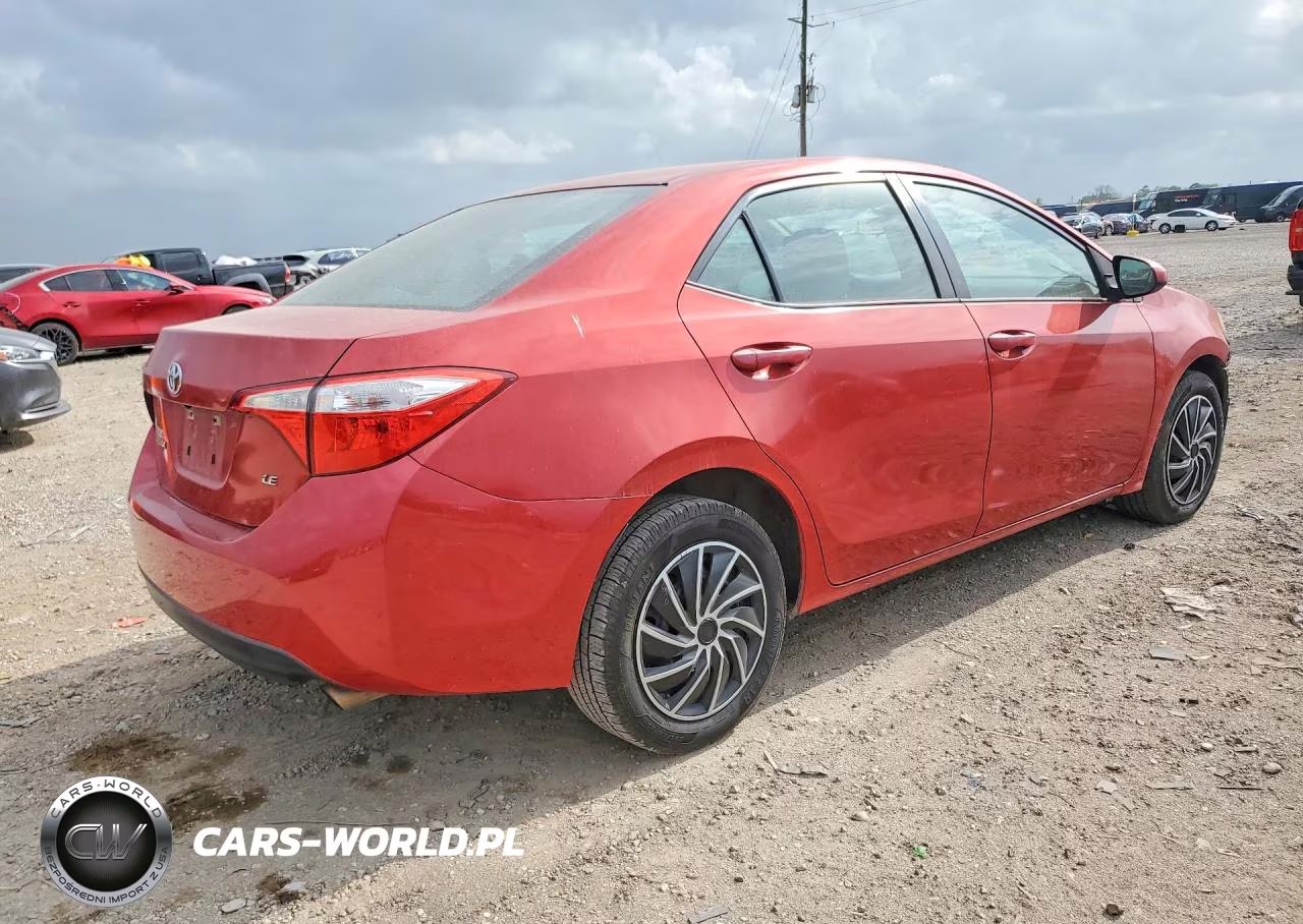 2016 Toyota Corolla Le VIN:5YFBURHE1GP440374 - 3