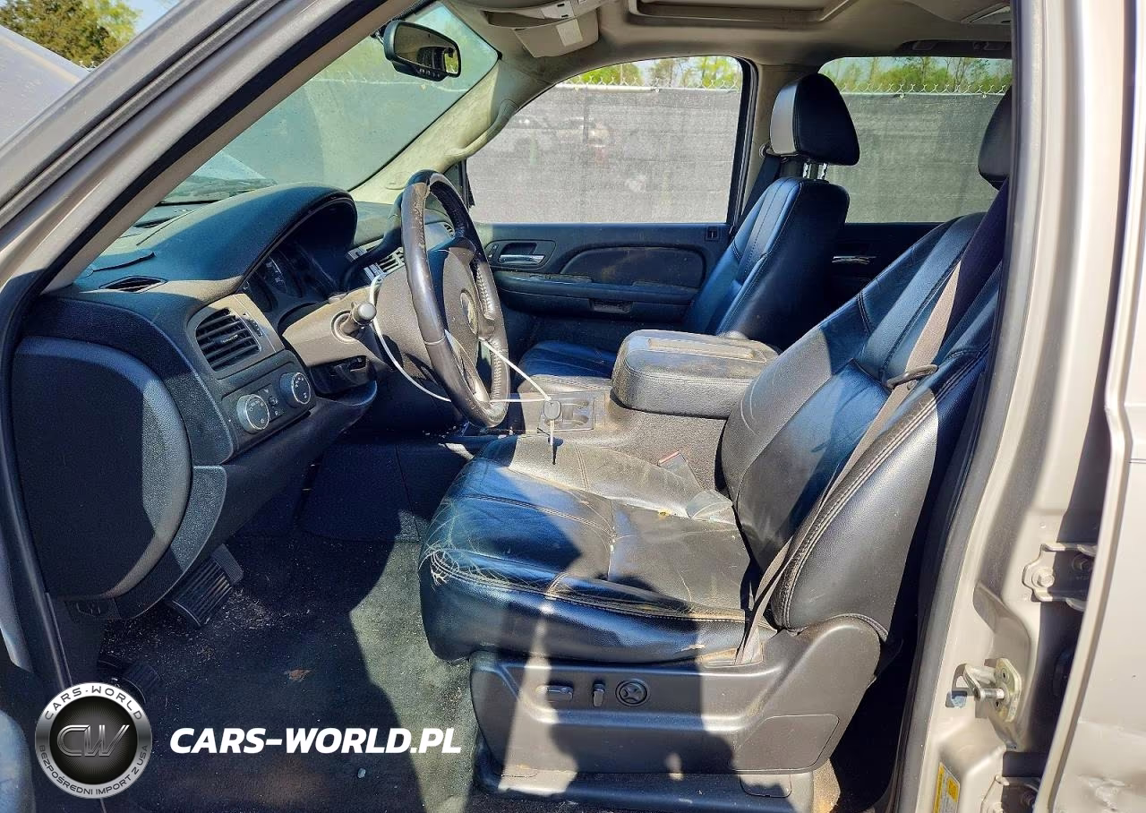 2007 Chevrolet Avalanche K1500 VIN:3GNFK12377G266856 - 7