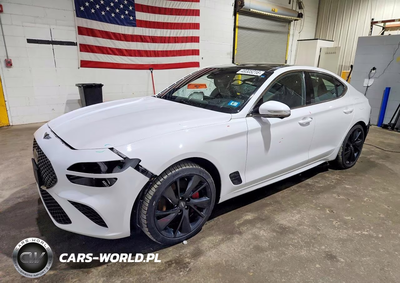2022 Genesis G70 3.3T Standard