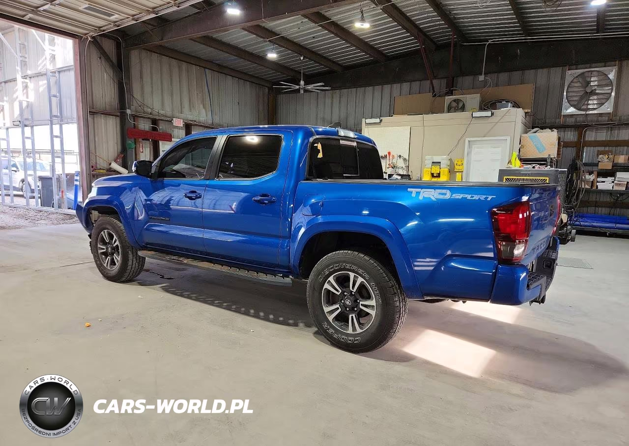 2018 Toyota Tacoma Trd Sport VIN:5TFAZ5CN7JX060705 - 2