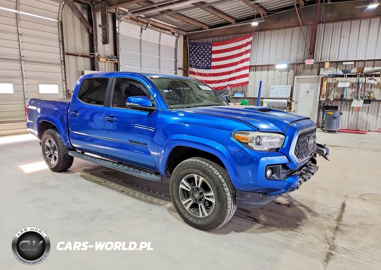 2018 Toyota Tacoma Trd Sport VIN:5TFAZ5CN7JX060705 - 4