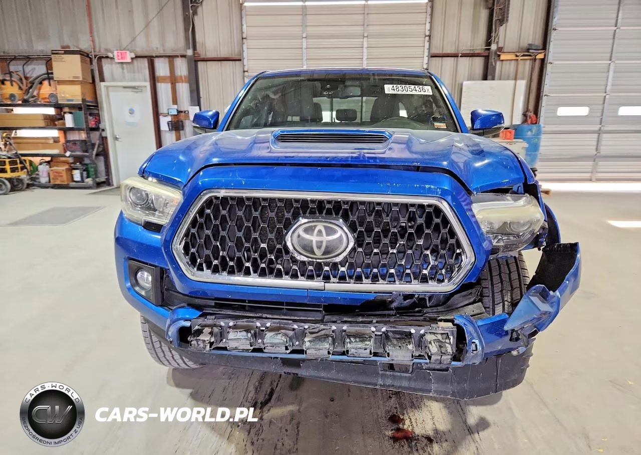 2018 Toyota Tacoma Trd Sport VIN:5TFAZ5CN7JX060705 - 5