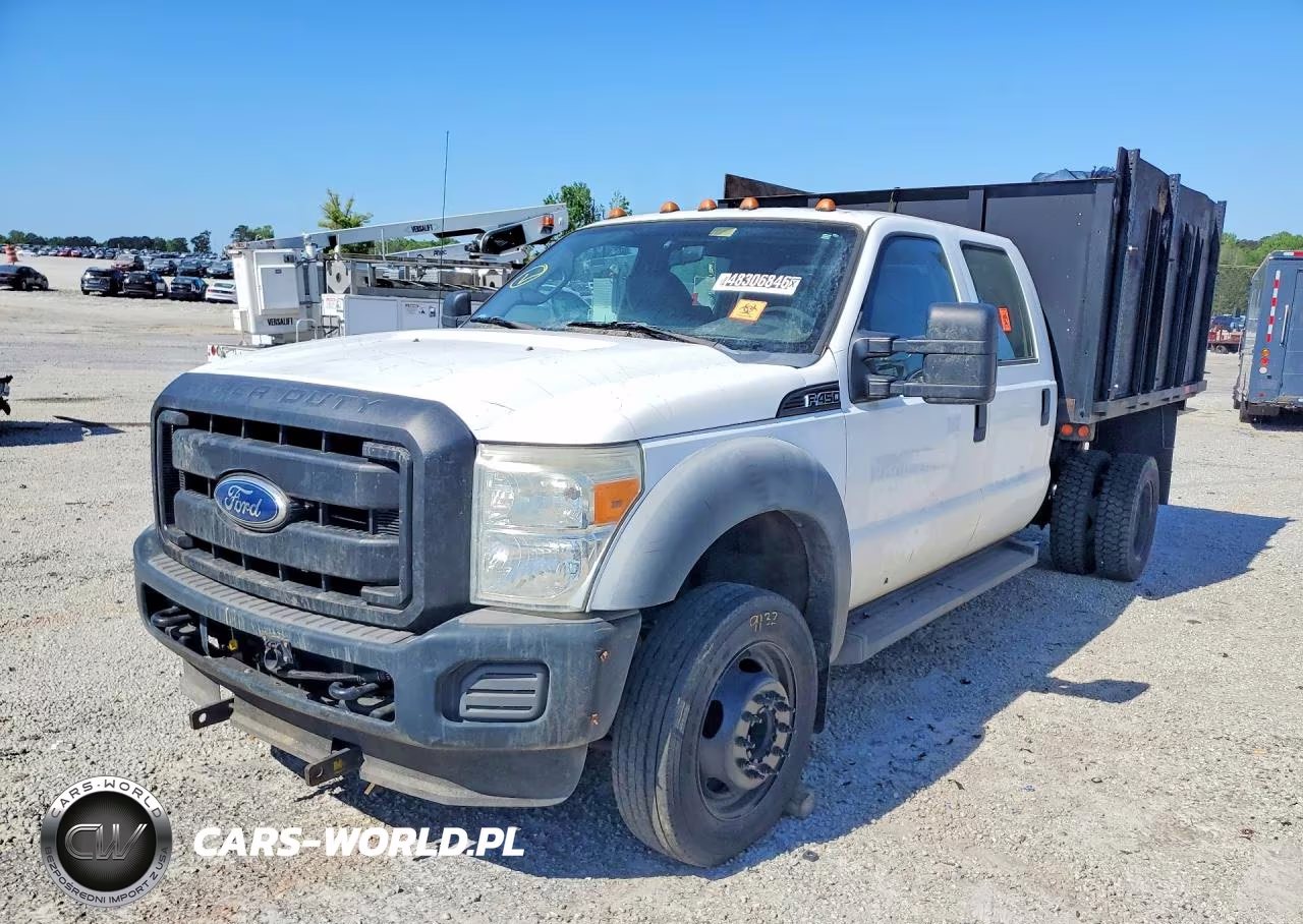 2011 Ford F450 Super Duty Flatbed Truck