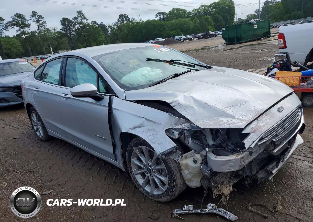 2017 Ford Fusion Se Hybrid VIN:3FA6P0LU2HR325612 - 4