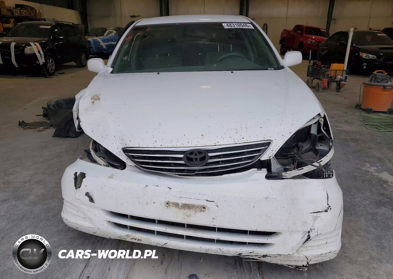 2005 Toyota Camry Le VIN:4T1BE32K75U590638 - 5