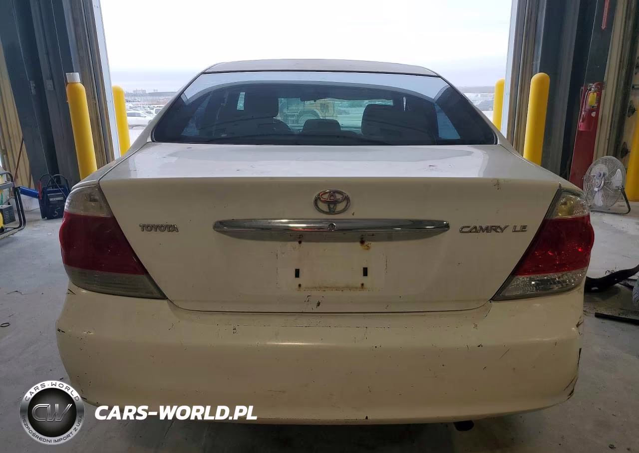 2005 Toyota Camry Le VIN:4T1BE32K75U590638 - 6