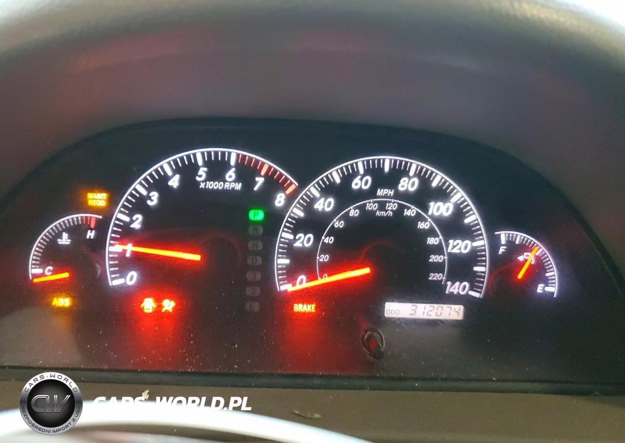 2005 Toyota Camry Le VIN:4T1BE32K75U590638 - 9
